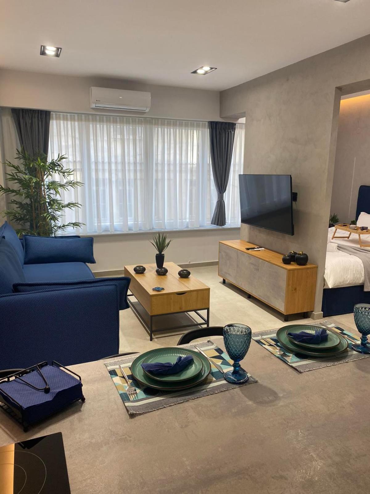 Bluekaravan Suite Солун Екстериор снимка
